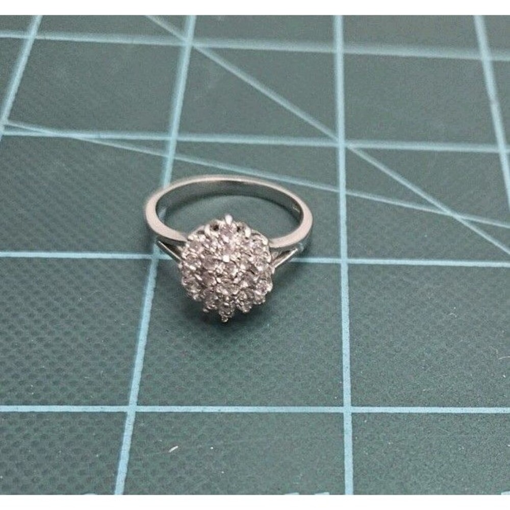 Vintage 90s 925 Sterling Silver Oval Cubic Zirconia CZ Cluster Ring Size 9.5